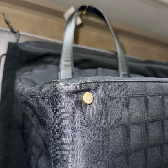 CHANEL BLACK RARELY - Picture 10 of 12